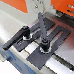 Tools & Equipment Baileigh 1007757 SW-443 220V 44 Ton 4 Station Ironworker