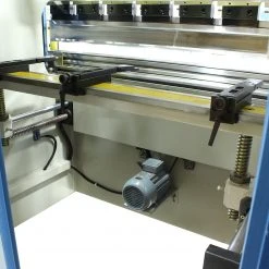 Tools & Equipment Baileigh 1020680 BP-3305CNC 33 Ton 63" 2 Axis CNC Press Brake