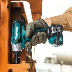 Makita CT324 12V Max CXT Lithium-Ion Cordless 3-Pc. Combo Kit (1.5Ah) Tools & Equipment