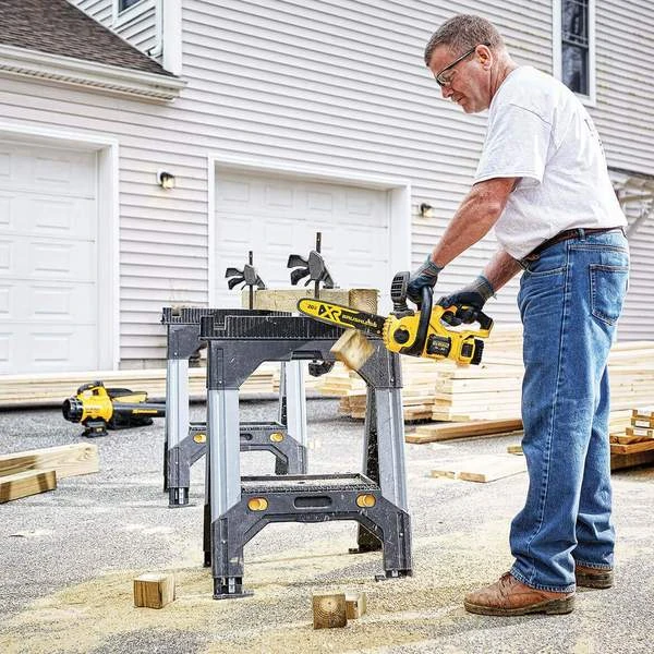 DeWALT DCCS620P1 20V MAX 12-Inch Cordless Chainsaw Kit with 5Ah Battery - Lawn & Outdoor Power Tool 10 Lawn & Outdoor Power DeWALT DCCS620P1 20V MAX 12-Inch 5Ah Cordless Lithium-Ion Chainsaw Kit