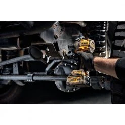 DeWALT DCF921B ATOMIC 20V MAX 1/2" Li-Ion Impact Wrench W/ Hog Ring - Bare Tool 20 DeWALT DCF921B ATOMIC 20V MAX 1/2