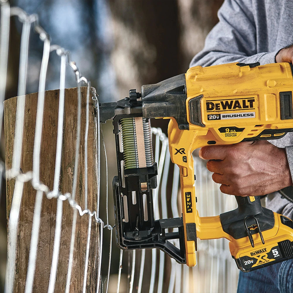 Tools & Equipment DeWALT DCFS950P2 20V MAX XR 9 GA Brushless Cordless Fencing Stapler Kit 7 Tools & Equipment DeWALT DCFS950P2 20V MAX XR 9 GA Brushless Cordless Fencing Stapler Kit