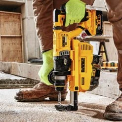 DeWALT DCH263R2 20V 1-1/8 Inch SDS-Plus D-Handle Rotary Hammer Kit Tools & Equipment