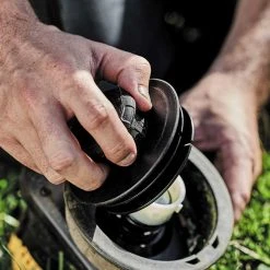 DeWALT DCKO215M1 20V MAX XR Brushless Li-Ion String Trimmer And Blower Combo Kit