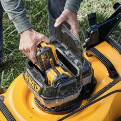DeWALT DCMW220W2 2X20V MAX 20
