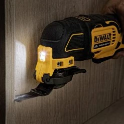DeWALT DCS354B 20V Brushless Atomic Oscillating Multi-Tool - Bare Tool