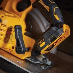 DeWALT DCS573B 20V MAX FLEXVOLT 7-1/4