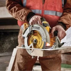 Tools & Equipment DeWALT DCS574W1 20V MAX XR Brushless Cordless Circular Saw W/ Power Detect Kit