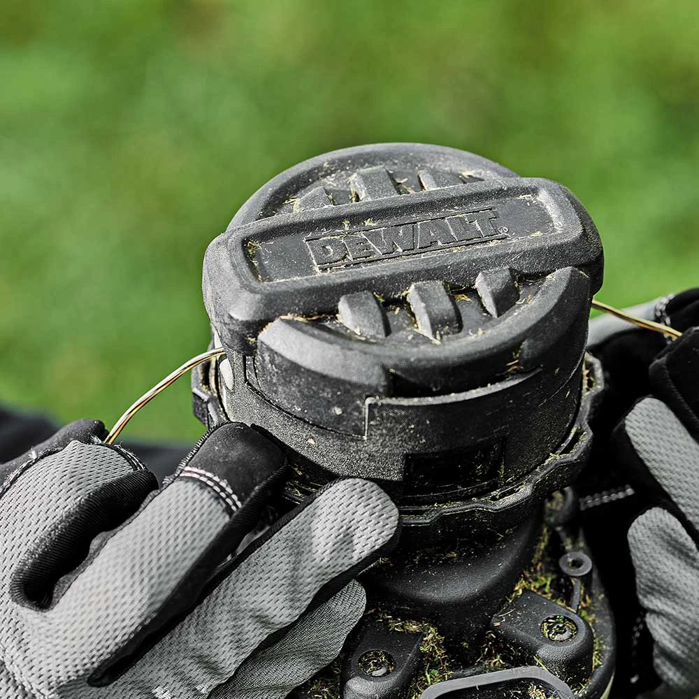 DeWALT DCST922B 20V MAX 14-Inch Cordless Dual Line String Trimmer - Bare Tool Lawn & Outdoor Power 9 DeWALT DCST922B 20V MAX 14-Inch Cordless Dual Line String Trimmer - Bare Tool Lawn & Outdoor Power