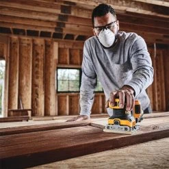 DeWALT DCW200D1 20V MAX XR 1/4 Sheet Cordless Durable Variable Speed Sander Kit Tools & Equipment