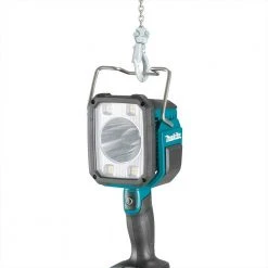 Tools & Equipment Makita DML812 18V LXT Li-Ion Cordless L.E.D. Flashlight/Spotlight -Bare Tool