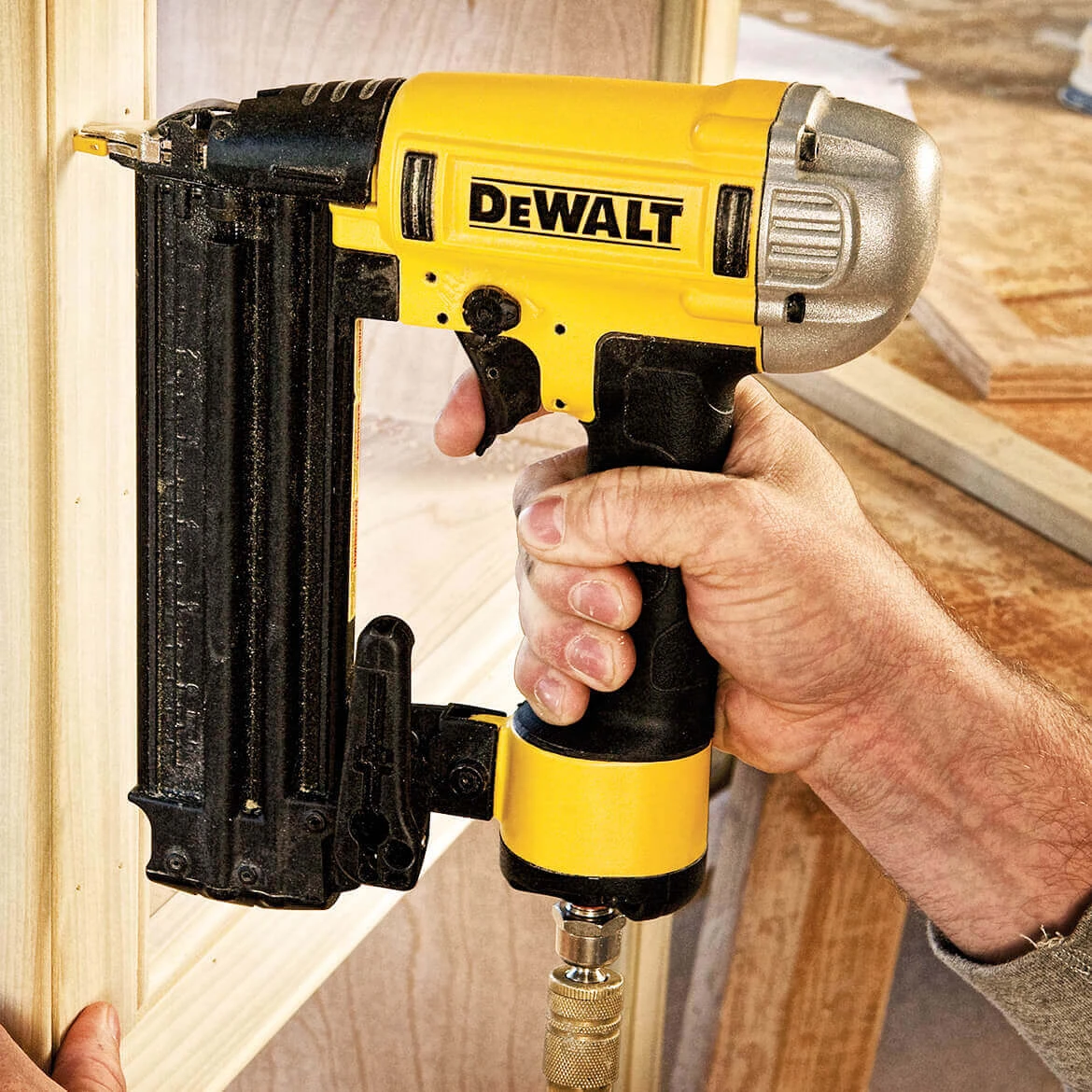 DeWALT DWFP12233 18 Guage Precision Point Brad Nailer 8 DeWALT DWFP12233 18 Guage Precision Point Brad Nailer