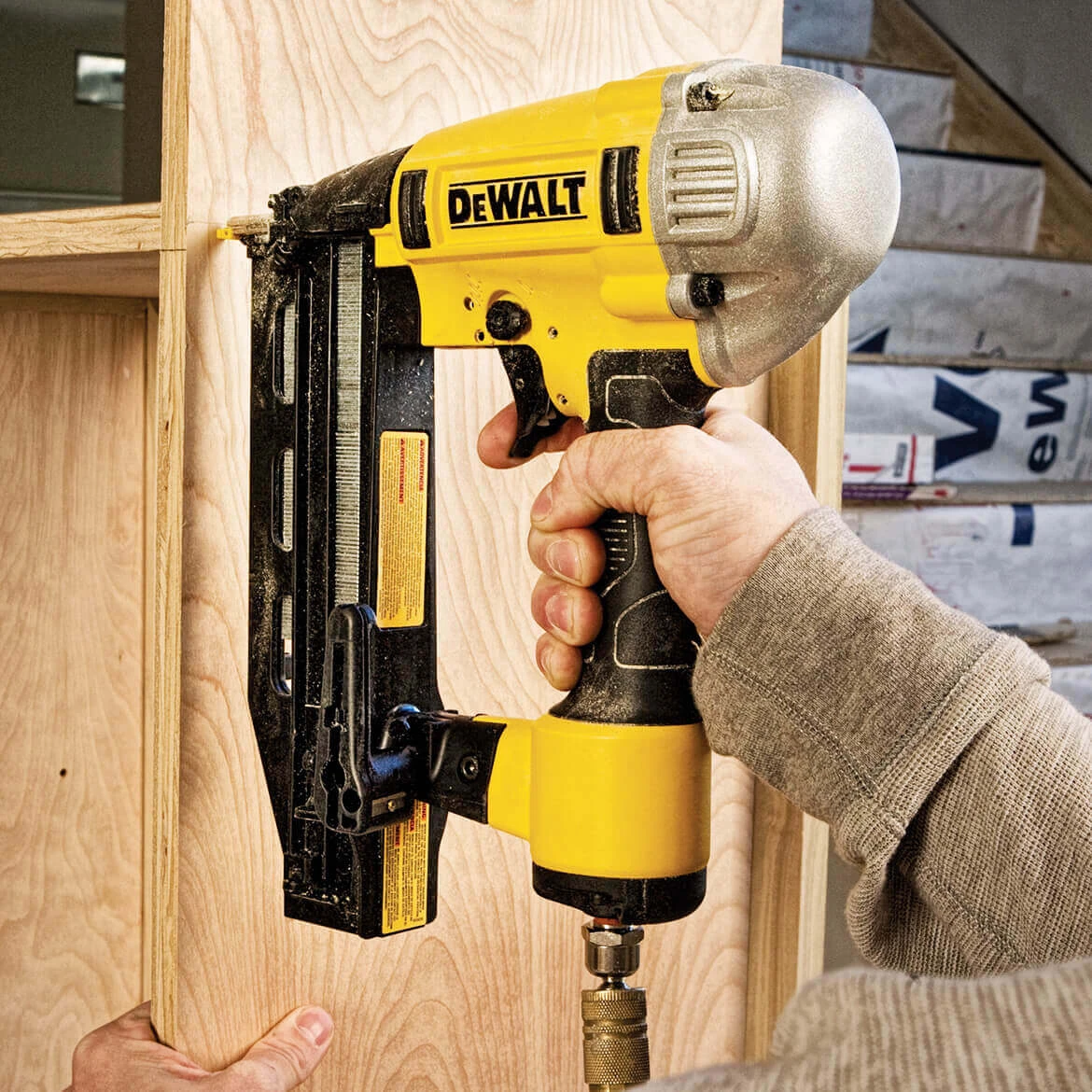 Tools & Equipment DeWALT DWFP71917 2-1/2 In. X 16 Guage Pneumatic Precision Point Finish Nailer 4 Tools & Equipment DeWALT DWFP71917 2-1/2 In. X 16 Guage Pneumatic Precision Point Finish Nailer