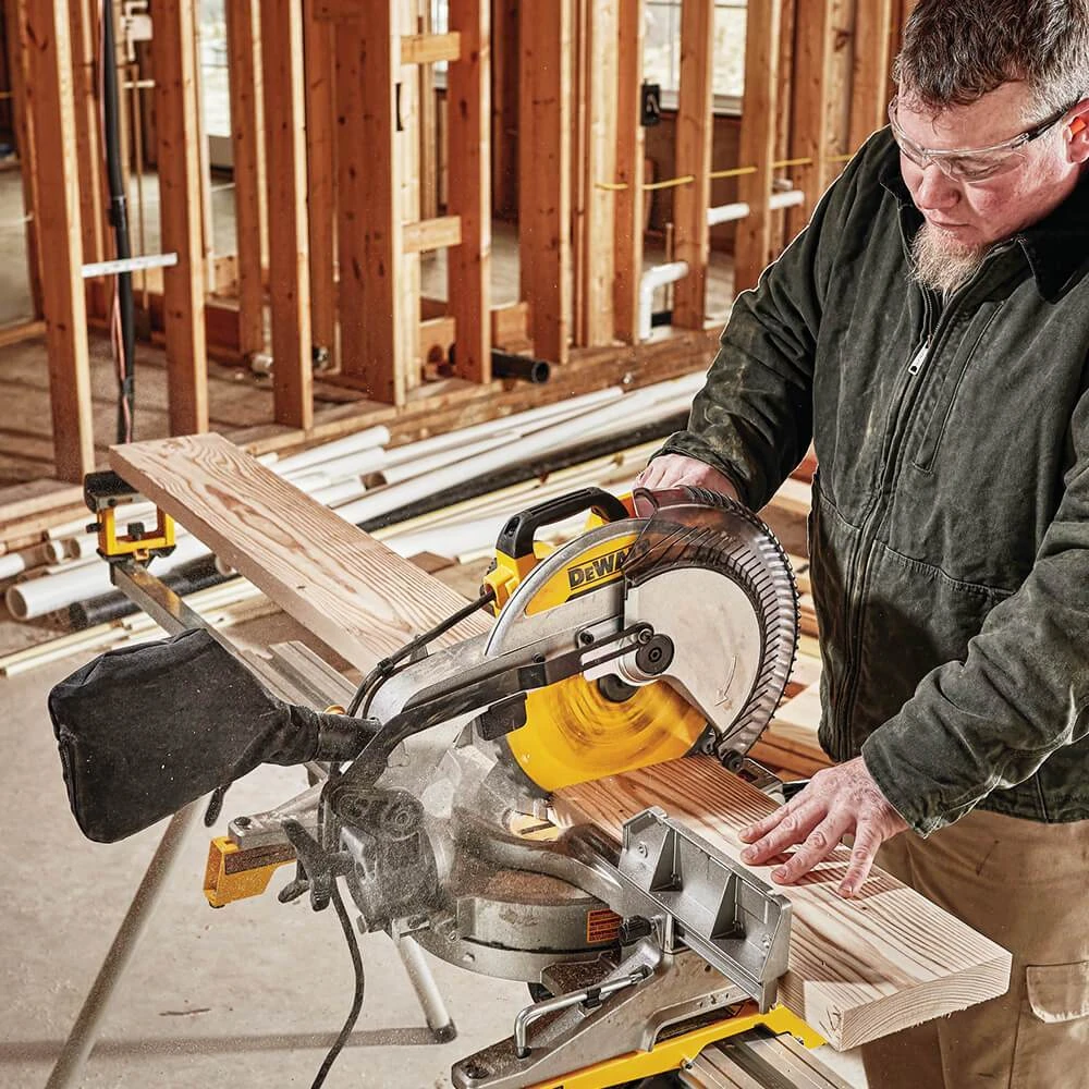 DeWALT DWS715 120V 12 Inch 15 Amp Electric Single Bevel Compound Miter Saw Tools & Equipment 4 DeWALT DWS715 120V 12 Inch 15 Amp Electric Single Bevel Compound Miter Saw Tools & Equipment