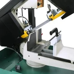 Tools & Equipment Grizzly G0613 110V/220V 7 Inch X 8-1/4 Inch 1 HP Swivel Metal-Cutting Bandsaw