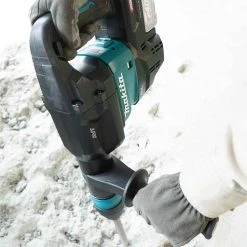 Makita GMH01Z 40V MAX XGT 15 Lb. AVT Brushless Demolition Hammer - Bare Tool Tools & Equipment