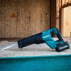 Makita GRJ01M1 40V MAX XGT Brushless Cordless Reciprocating Saw Kit W/ 4.0Ah Tools & Equipment