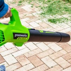 Lawn & Outdoor Power GreenWorks Commercial 24B315 24V 315 CFM Cordless Brushless Leaf Blower Kit