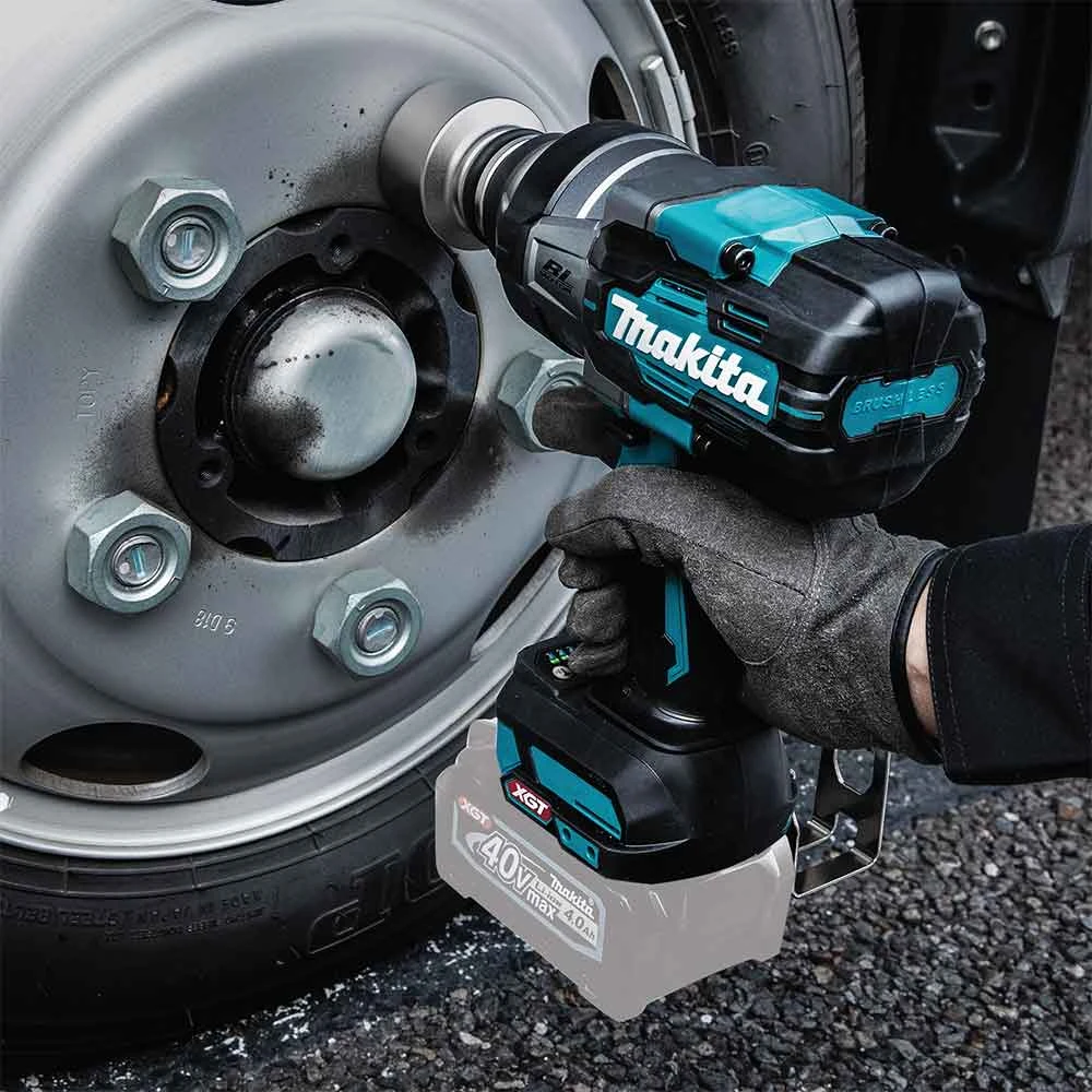 Makita GWT01Z 40V MAX XGT 3/4" Sq. Brushless Drive Impact Wrench - Bare Tool Tools & Equipment 5 Makita GWT01Z 40V MAX XGT 3/4" Sq. Brushless Drive Impact Wrench - Bare Tool Tools & Equipment