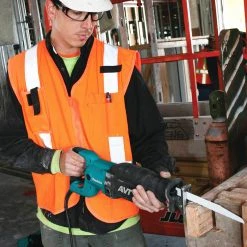 Makita JR3070CT 15-Amp 2,800 Spm Corded Anti-Vibration Reciprocating Saw Tools & Equipment