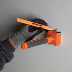 Klein 50611 High Strength Magnetic Hand Held Magnetic Wire Puller