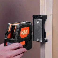 Klein 93LCLS Cordless Self Leveling Cross Line W/ Plumb Spot Laser Level 13 Klein 93LCLS Cordless Self Leveling Cross Line W/ Plumb Spot Laser Level