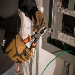 Klein 94130 1000V Insulated Professional Combo Tool Kit 5-PC Tools & Equipment