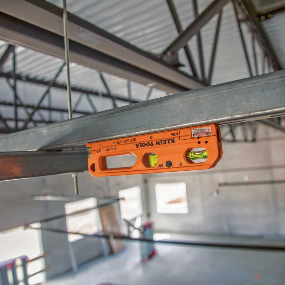 Klein LBL100 Magnetic Horizontal/Vertical Laser Level W/ Level Bubble Vials Tools & Equipment 5 Klein LBL100 Magnetic Horizontal/Vertical Laser Level W/ Level Bubble Vials Tools & Equipment