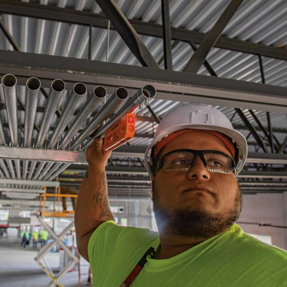 Klein LBL100 Magnetic Horizontal/Vertical Laser Level W/ Level Bubble Vials Tools & Equipment 6 Klein LBL100 Magnetic Horizontal/Vertical Laser Level W/ Level Bubble Vials Tools & Equipment