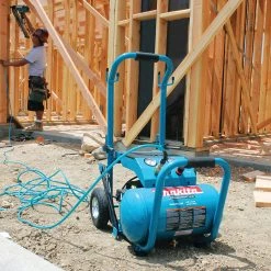 Makita MAC5200 3.0 HP Cast Iron Roll Cage Big Bore Air Compressor Tools & Equipment