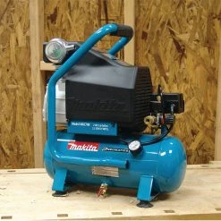 Tools & Equipment Makita MAC700 2.0 Hp 2.6 Gallon Cast Iron Roll-Cage Big Bore Air Compressor 14 Tools & Equipment Makita MAC700 2.0 Hp 2.6 Gallon Cast Iron Roll-Cage Big Bore Air Compressor