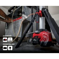 Milwaukee 2136-21 M18 18V ROCKET 6000 Lumens Cordless Tower Light/Charger Kit