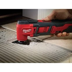 Milwaukee 2626-20 M18 18V Multi-Tool W/ Adapter - Bare Tool