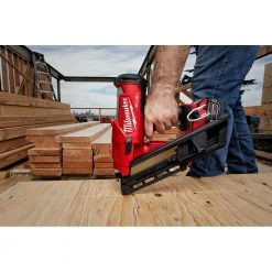 Milwaukee 2745-20 M18 FUEL 18V 30 Degree Lithium-Ion Framing Nailer - Bare Tool Tools & Equipment