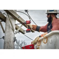 Milwaukee 2865-20 M18 FUEL 18 Volt 7/16 Inch Hex Utility Impact Wrench-Bare Tool 24 Milwaukee 2865-20 M18 FUEL 18 Volt 7/16 Inch Hex Utility Impact Wrench-Bare Tool