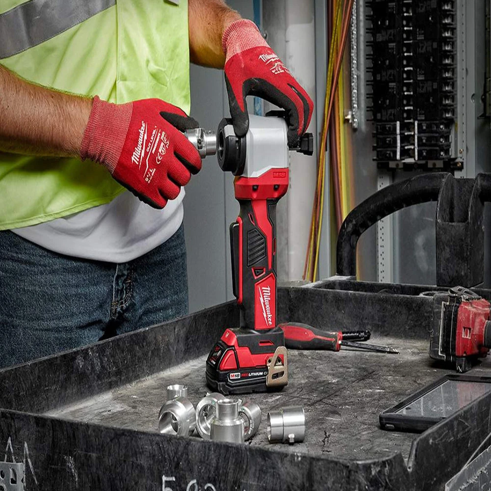 Milwaukee 2935AL-21 M18 18V Cable Stripper Kit for Aluminum THHN & XHHW - Professional Tools & Equipment 6 Milwaukee 2935AL-21 M18 18V Cable Stripper Kit For Aluminum THHN, XHHW Tools & Equipment