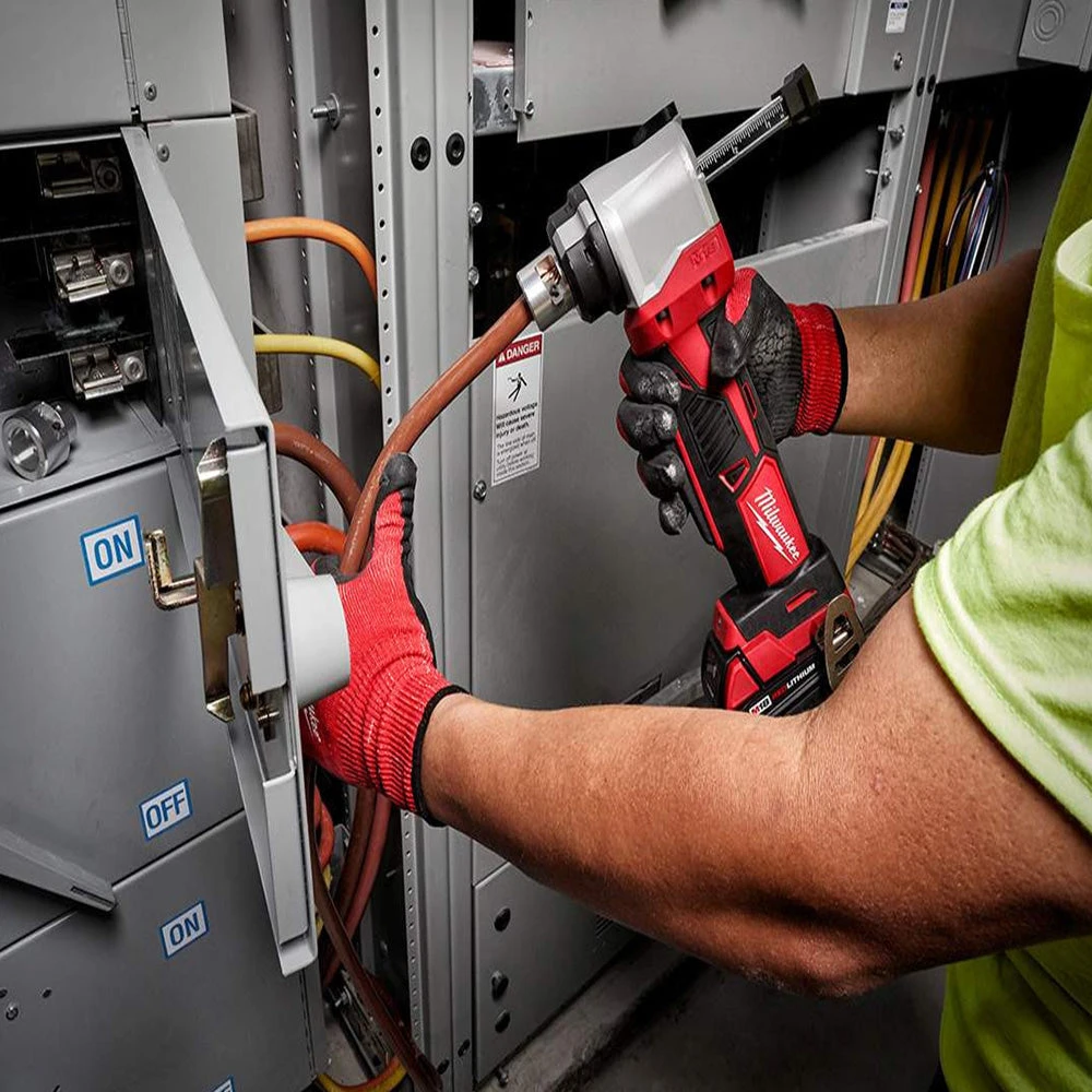 Milwaukee 2935AL-21 M18 18V Cable Stripper Kit for Aluminum THHN & XHHW - Professional Tools & Equipment 9 Milwaukee 2935AL-21 M18 18V Cable Stripper Kit For Aluminum THHN, XHHW Tools & Equipment