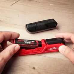 Milwaukee 48-11-2131 REDLITHIUM Lithium-Ion Rechargeable USB 3.0Ah Battery Tools & Equipment