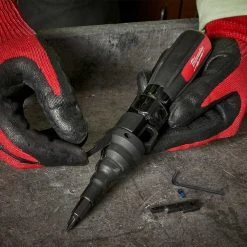 Milwaukee 48-22-2870 7 In 1 Cushion Grip Conduit Reamer W/ ECX Bit Tools & Equipment
