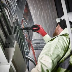 Milwaukee 48-22-2870 7 In 1 Cushion Grip Conduit Reamer W/ ECX Bit Tools & Equipment