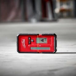 Milwaukee 48-35-1211 165' Cordless Impact Resistant Laser Line Detector