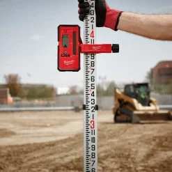 Milwaukee 48-35-1211 165' Cordless Impact Resistant Laser Line Detector
