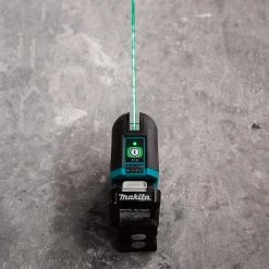 Makita SK105GDNAX 12 Volt Max 2.0 Ah CXT Cordless Green Beam Laser Kit Tools & Equipment