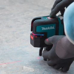 Makita SK106DNAX 12 Volt 2.0Ah CXT Cordless Self-Leveling 4 Point Red Laser Kit Tools & Equipment