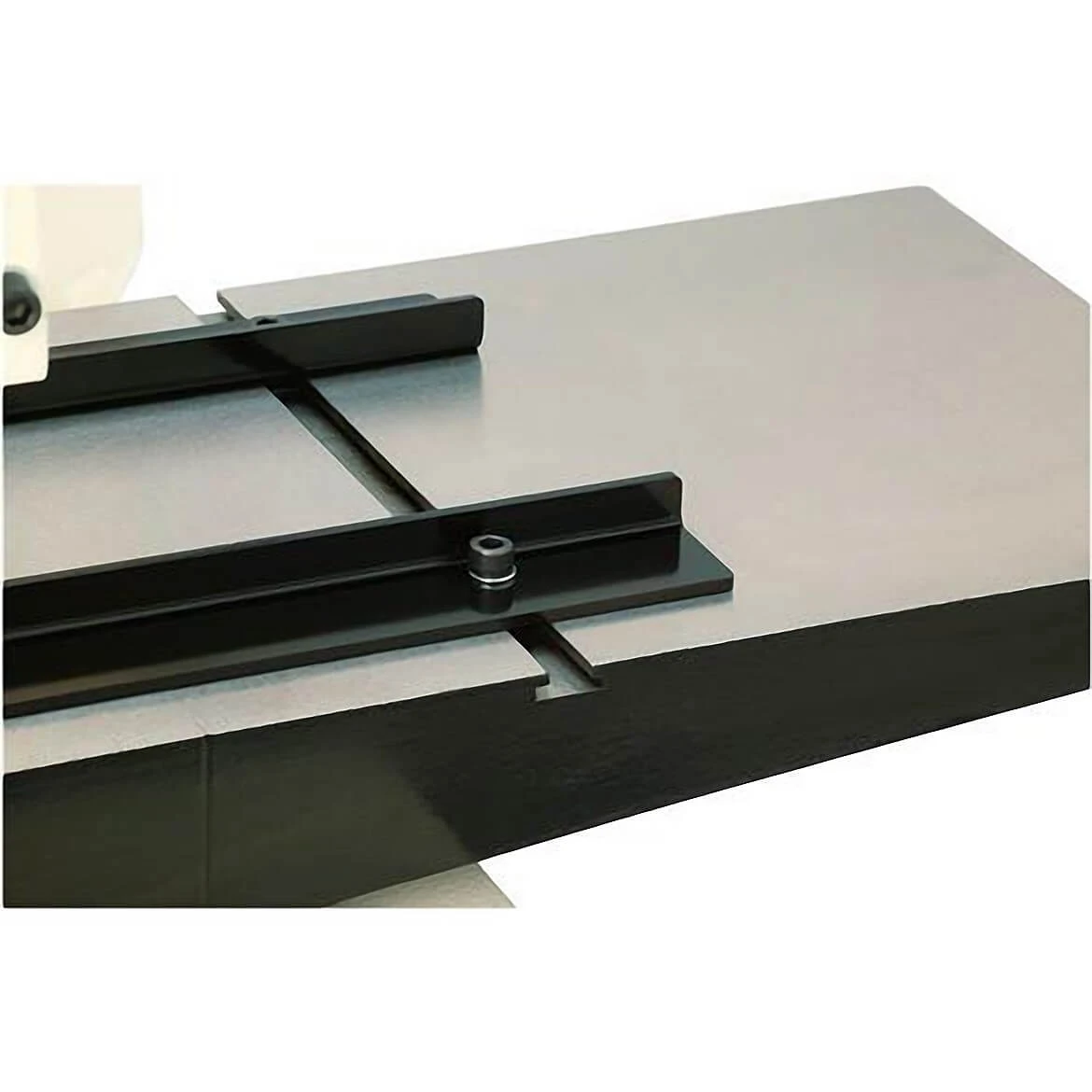 Shop Fox W1812 2 Hp 7" Variable Speed Planer/Moulder W/ Stand & Cast Iron Wings Tools & Equipment 7 Shop Fox W1812 2 Hp 7" Variable Speed Planer/Moulder W/ Stand & Cast Iron Wings Tools & Equipment