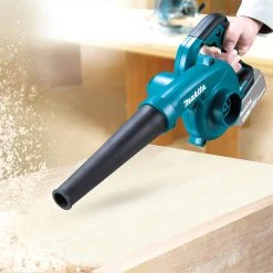 Makita XBU05Z 18V LXT Li-Ion Cordless Compact Ergonomic Blower - Bare Tool