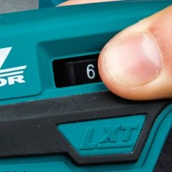 Makita XVJ01Z 18V LXT Lithium Brushless Cordless Barrel Grip Jig Saw - Bare Tool Tools & Equipment