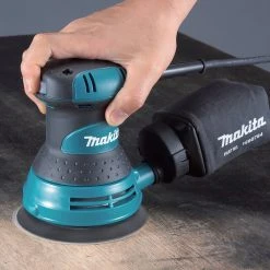 Tools & Equipment Makita BO5031K 5-Inch 3.0 Amp Variable Speed Control Random Orbit Sander Kit 13 Tools & Equipment Makita BO5031K 5-Inch 3.0 Amp Variable Speed Control Random Orbit Sander Kit