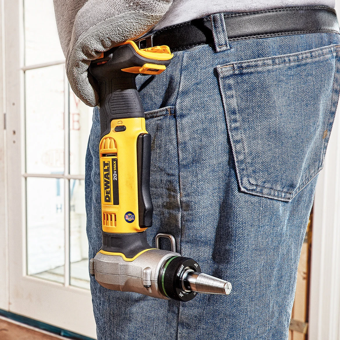 Tools & Equipment DeWALT DCE400D2 20V MAX 1-Inch Pex Cordless Rotating Head Expander Tool Kit 7 Tools & Equipment DeWALT DCE400D2 20V MAX 1-Inch Pex Cordless Rotating Head Expander Tool Kit