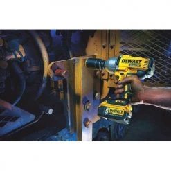 DeWALT DCF899P1 20V MAX 1/2-Inch 3-Speed Brushless Impact Wrench Kit | Automotive & Power Tools 9 DeWALT DCF899P1 20V MAX 1/2-Inch 3-Speed Brushless Impact Wrench Kit Tools & Equipment